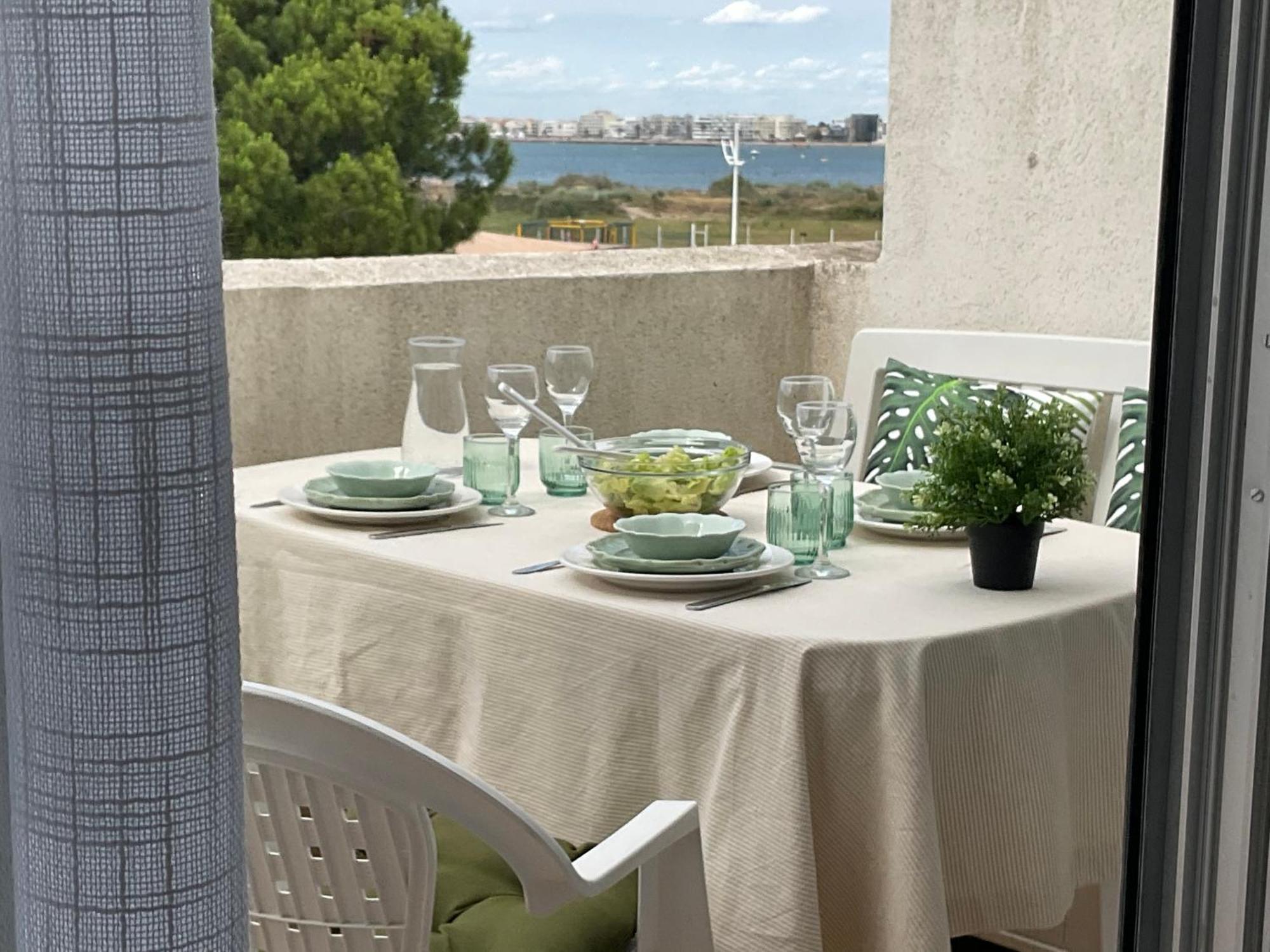 Studio Le Vue Mer Acces Direct A La Plage Parking Prive Clim Belle Terrasse Le Grau-du-Roi Esterno foto